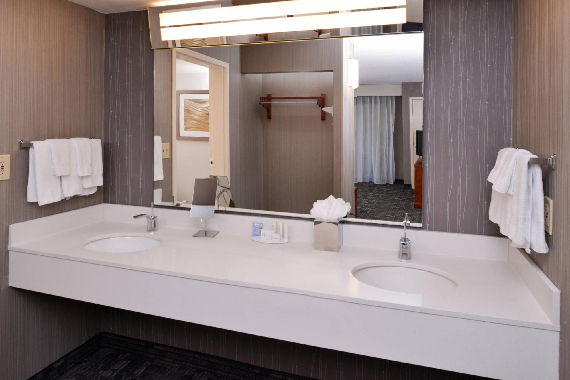 Courtyard By Marriott Charlotte Gastonia Hotel Kültér fotó